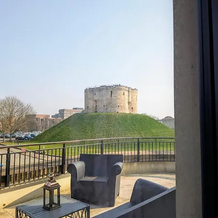 The Old Fire Station Luxury Апартаменты Йорк